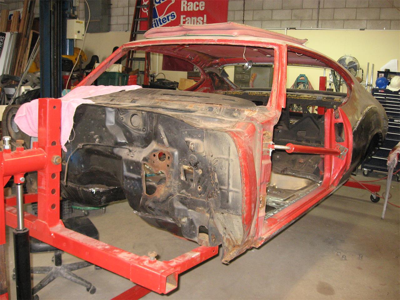 Oldsmobile-442-w-30-1971-Matador-Red-Black-19