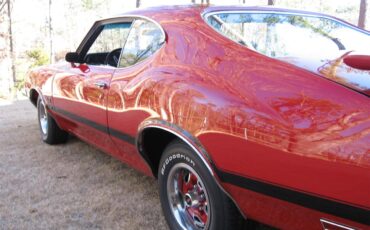 Oldsmobile-442-w-30-1971-Matador-Red-Black