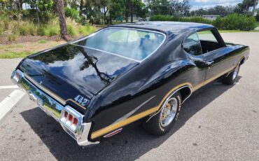 Oldsmobile-442-w-30-1972-Black-Black-1