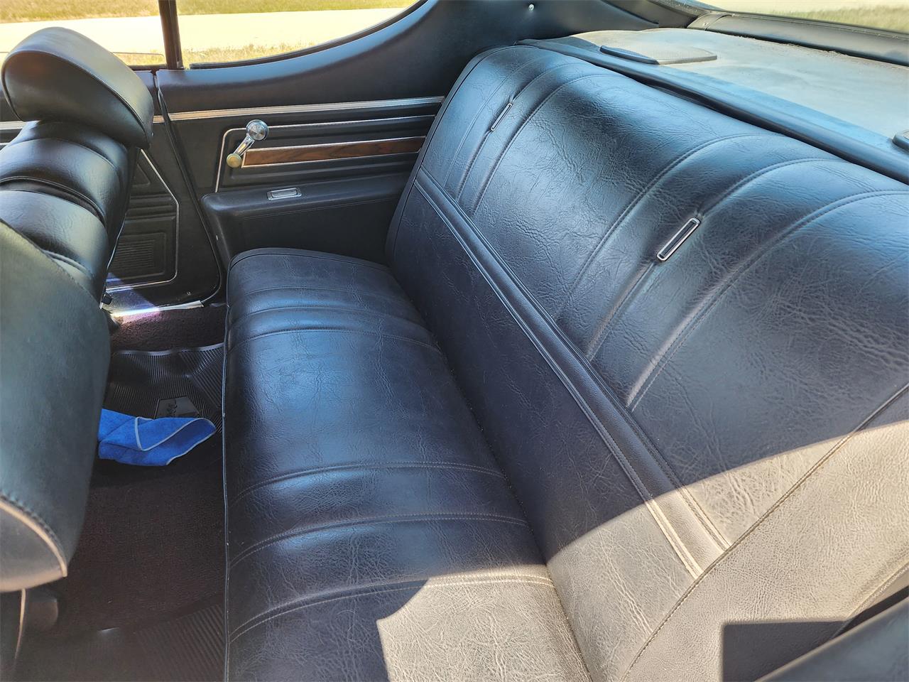 Oldsmobile-442-w-30-1972-Black-Black-11