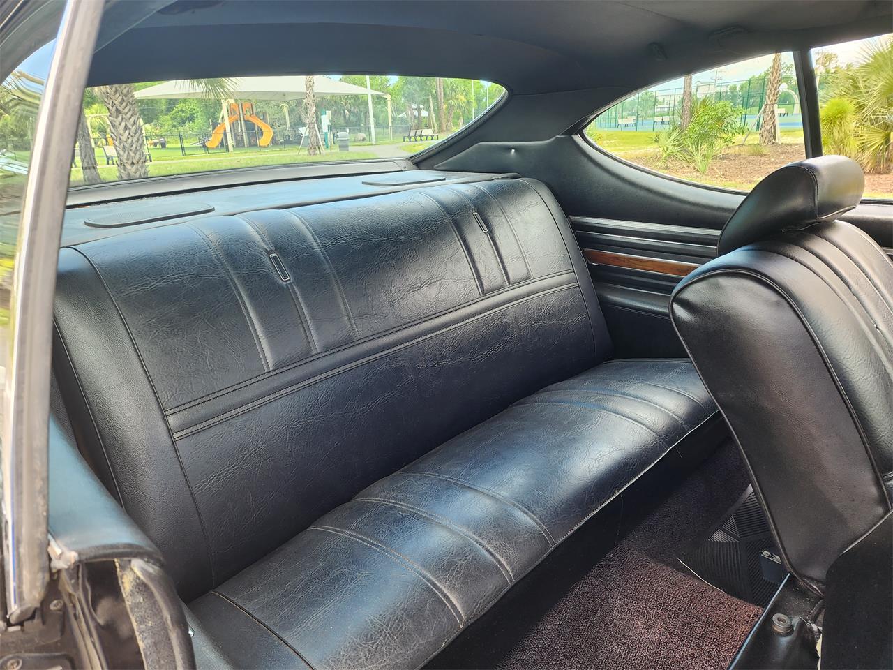 Oldsmobile-442-w-30-1972-Black-Black-15
