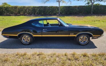 Oldsmobile-442-w-30-1972-Black-Black-4