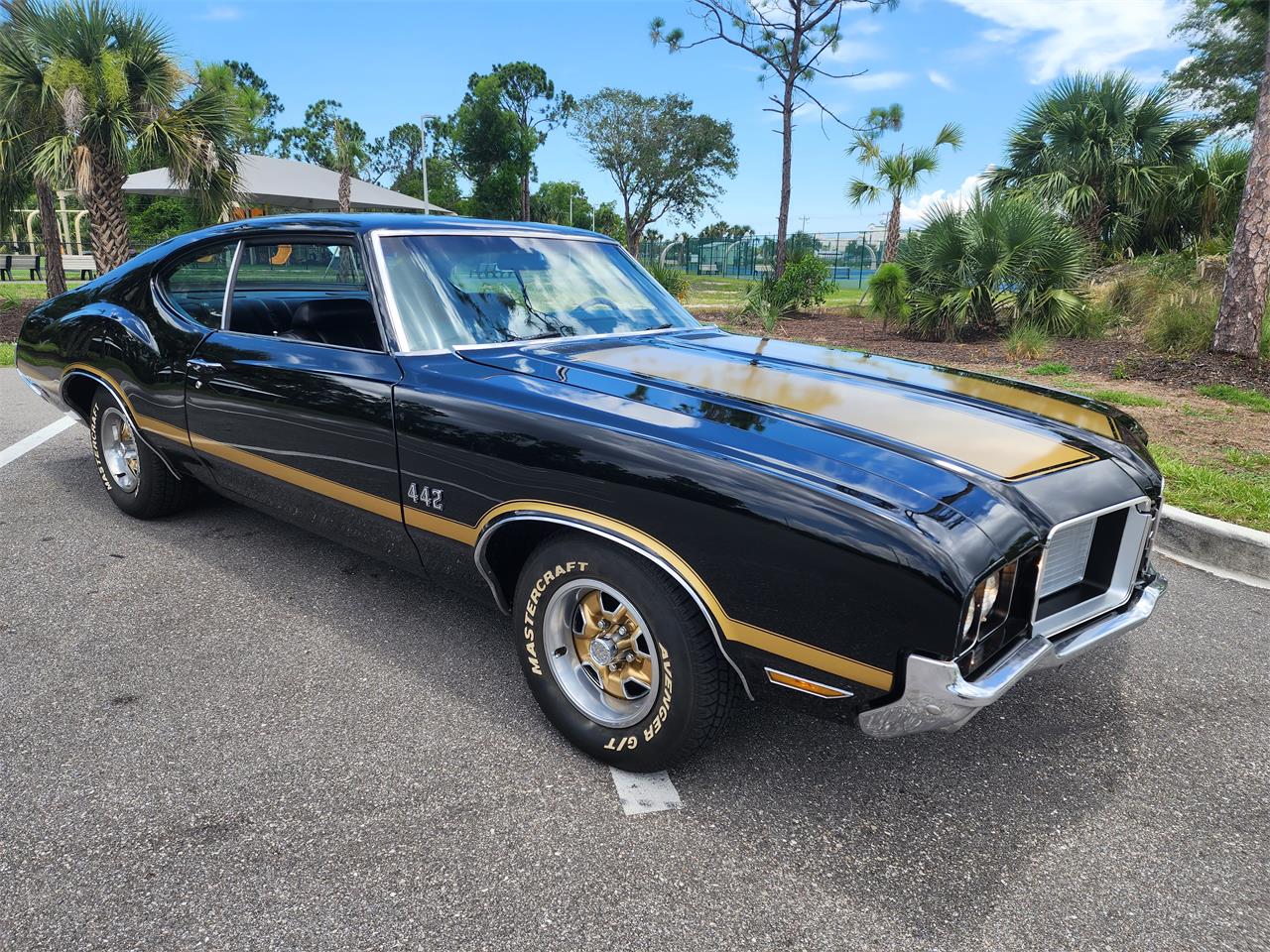 Oldsmobile-442-w-30-1972-Black-Black