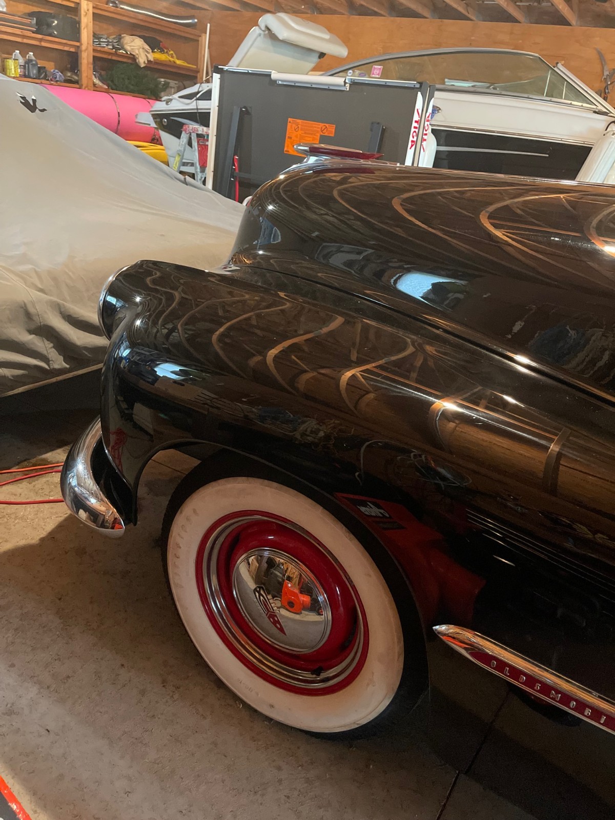 Oldsmobile-66-1947-Sedan-19