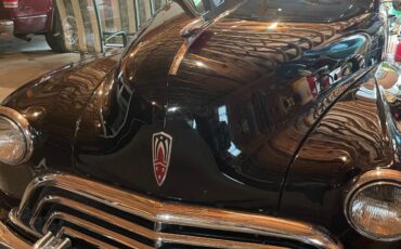 Oldsmobile-66-1947-Sedan-21