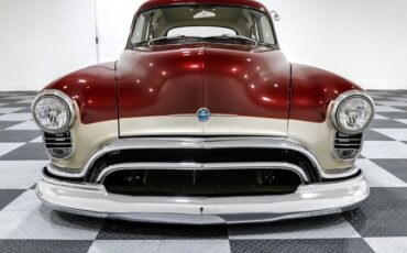 Oldsmobile-88-1951-Maroon-Maroon