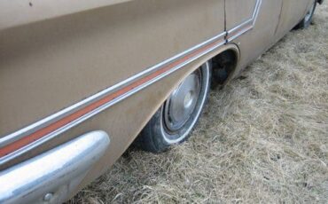 Oldsmobile-88-1957-10