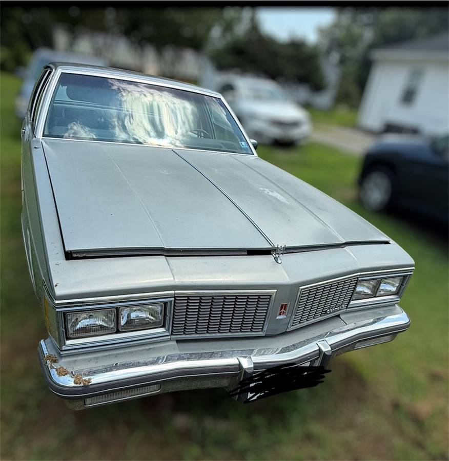 Oldsmobile-88-1984