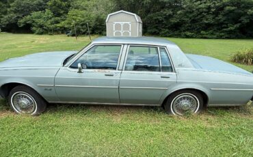 Oldsmobile-88-1984-2