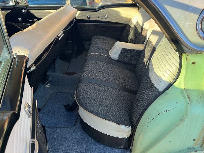 Oldsmobile-98-1956-6
