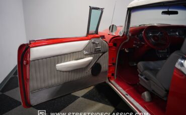 Oldsmobile-98-1956-Red-Gray-46