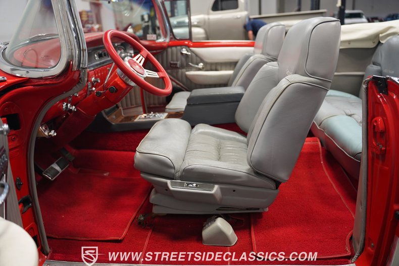 Oldsmobile-98-1956-Red-Gray-48