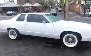 Oldsmobile-98-1977-Alpine-White-Sky-Blue-Crushed-Vel-8