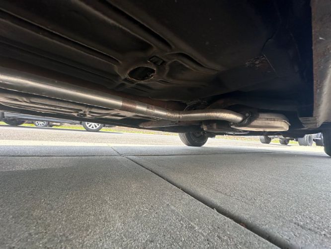 Oldsmobile-98-1982-Silvergray-Blue-Velour-10