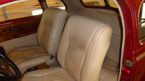 Oldsmobile-Business-coupe-1937-5