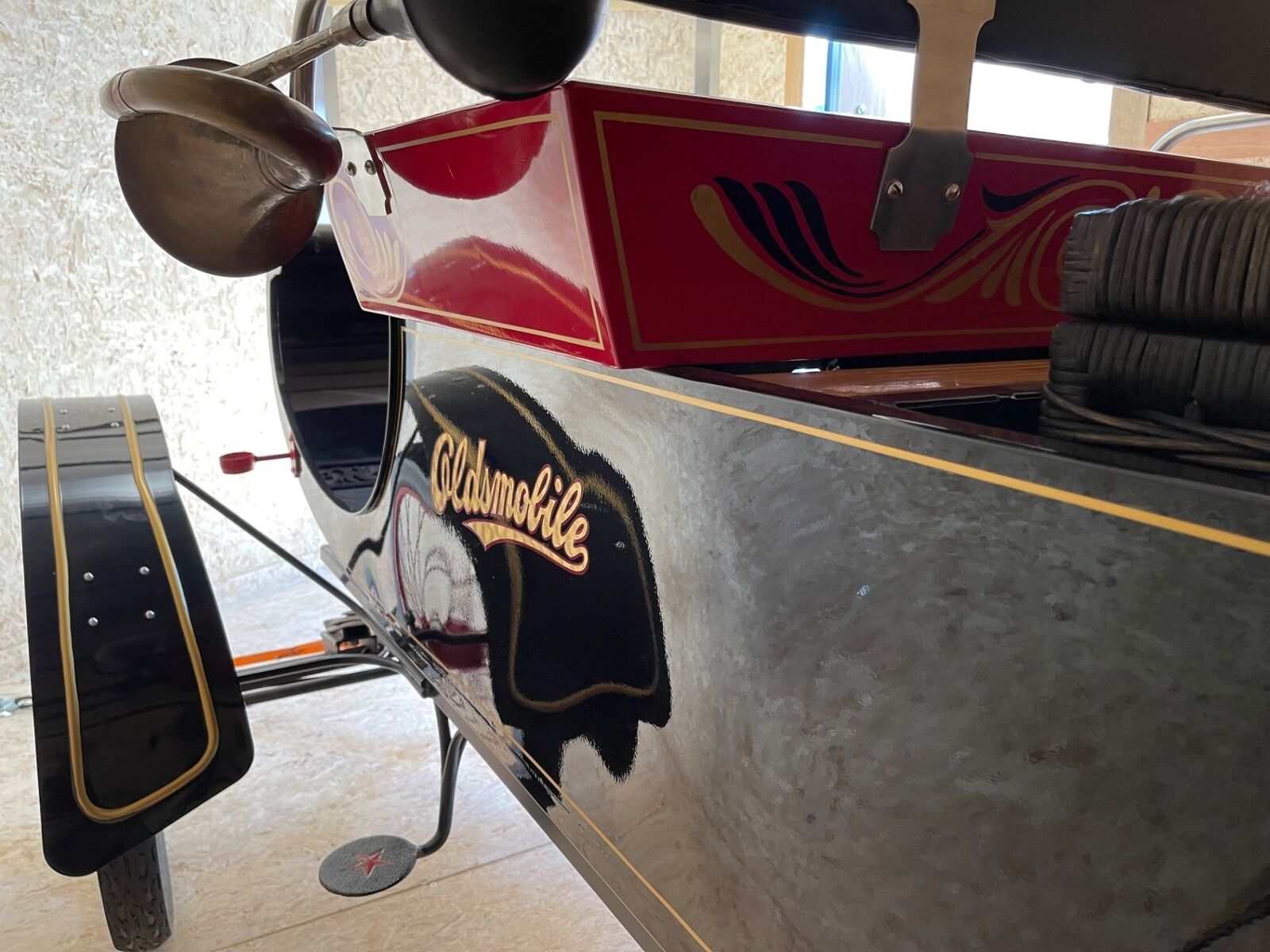 Oldsmobile-Curved-Dash-1901-28