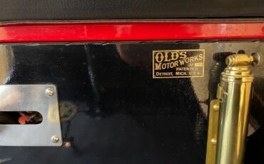 Oldsmobile-Curved-Dash-1901-32