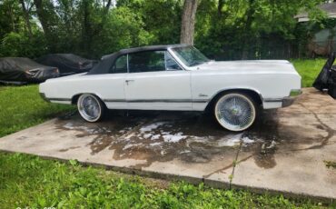 Oldsmobile-Cutlass-1965-10