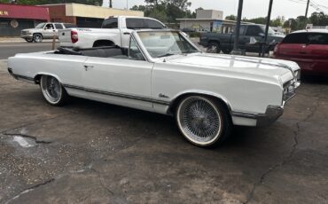 Oldsmobile-Cutlass-1965-12