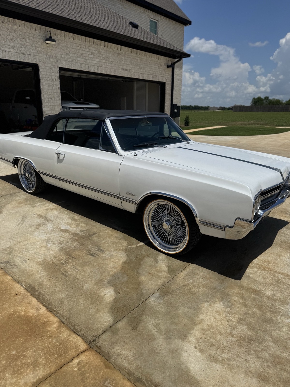 Oldsmobile-Cutlass-1965-3