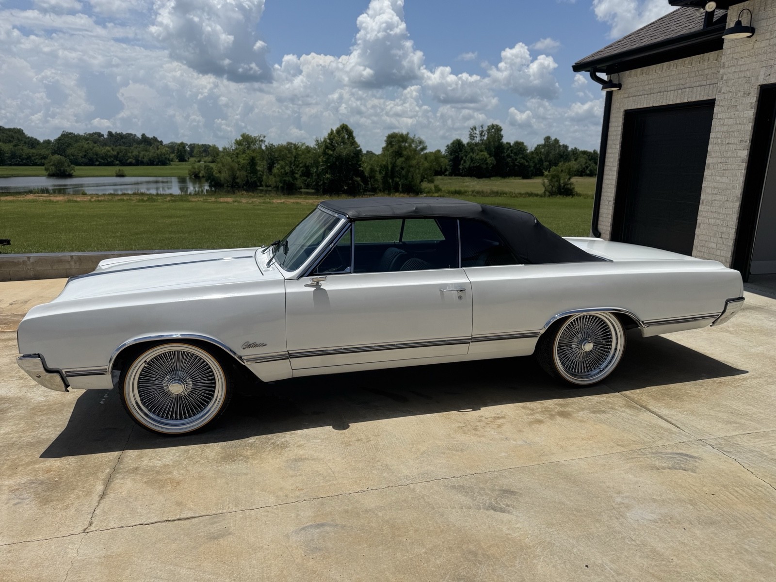 Oldsmobile-Cutlass-1965-4