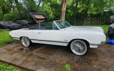 Oldsmobile-Cutlass-1965-7