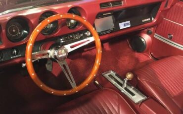 Oldsmobile-Cutlass-1968-3
