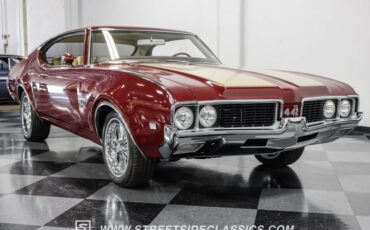 Oldsmobile-Cutlass-1969-Burgundy-Metallic-Cream-19