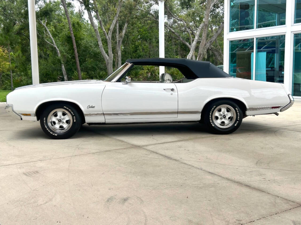 Oldsmobile-Cutlass-1970-Convertible-22