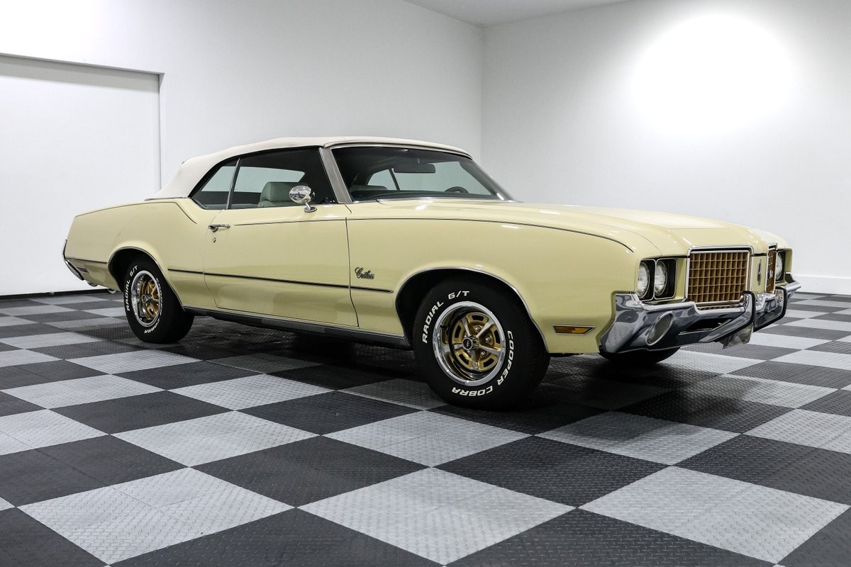 Oldsmobile-Cutlass-1972-Convertible-1