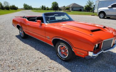 Oldsmobile-Cutlass-1972-Convertible-1