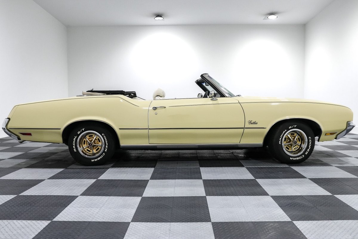 Oldsmobile-Cutlass-1972-Convertible-11