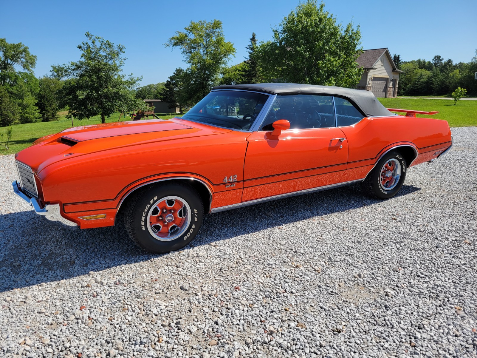 Oldsmobile-Cutlass-1972-Convertible-11