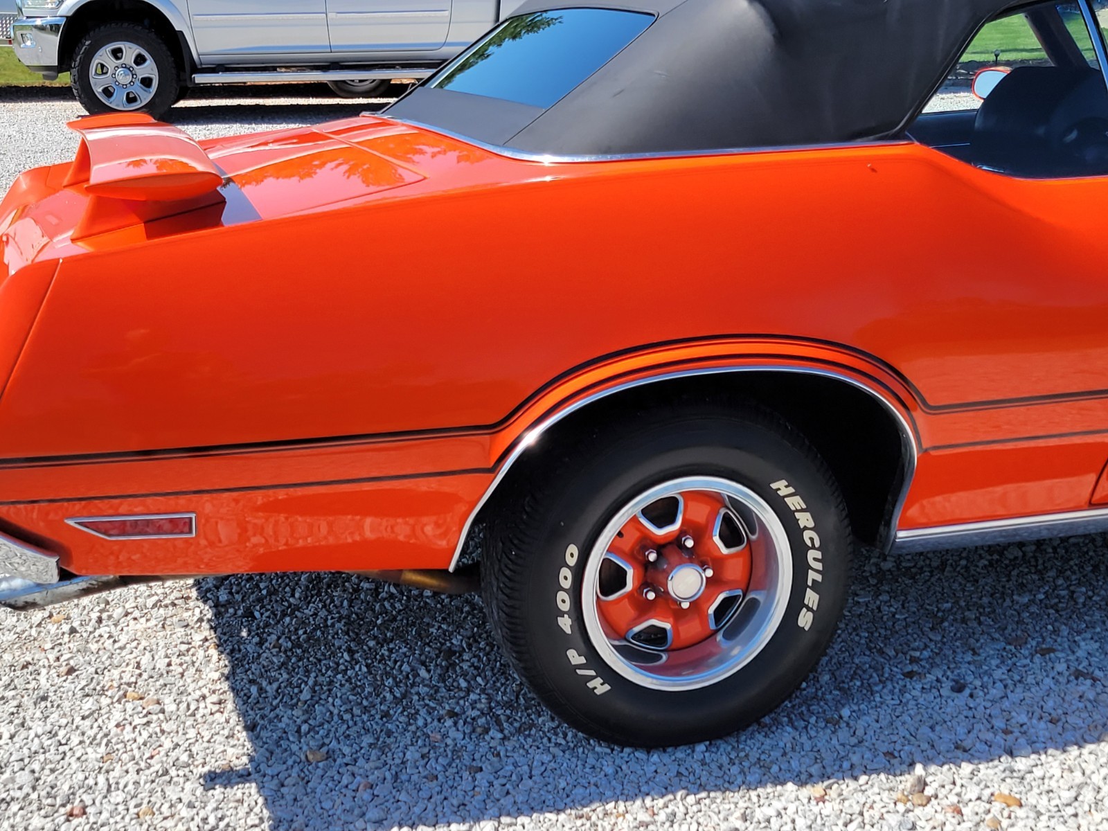 Oldsmobile-Cutlass-1972-Convertible-18