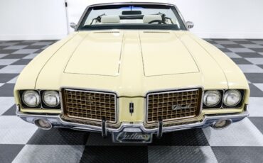Oldsmobile-Cutlass-1972-Convertible-2