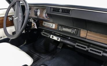 Oldsmobile-Cutlass-1972-Convertible-21