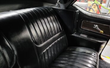 Oldsmobile-Cutlass-1972-Convertible-29