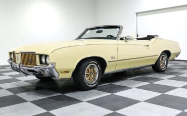 Oldsmobile-Cutlass-1972-Convertible-3
