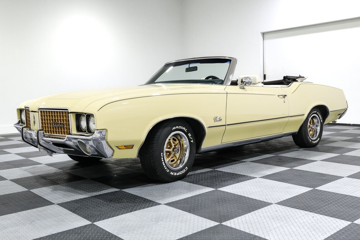 Oldsmobile-Cutlass-1972-Convertible-3