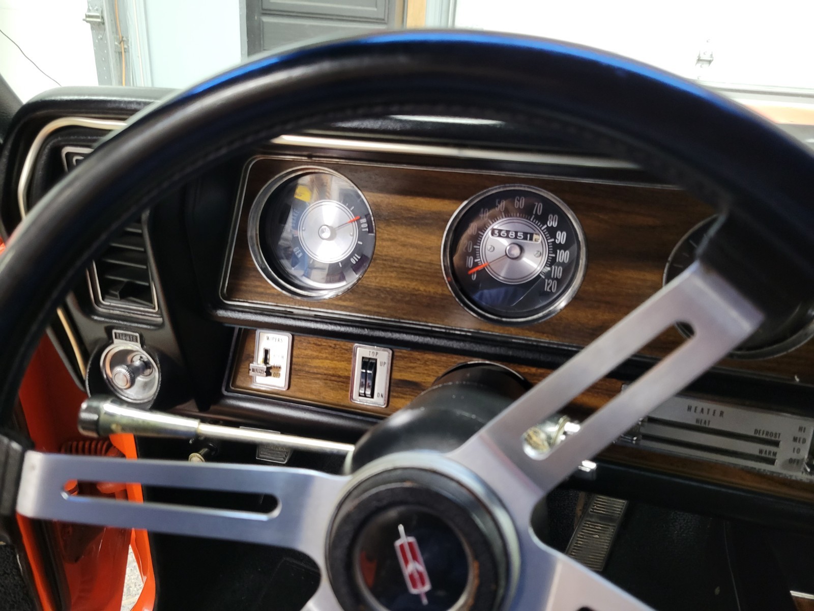 Oldsmobile-Cutlass-1972-Convertible-31