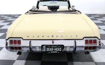 Oldsmobile-Cutlass-1972-Convertible-8