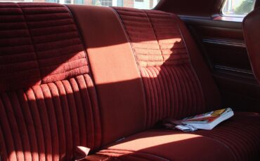 Oldsmobile-Cutlass-1976-Coupe-6