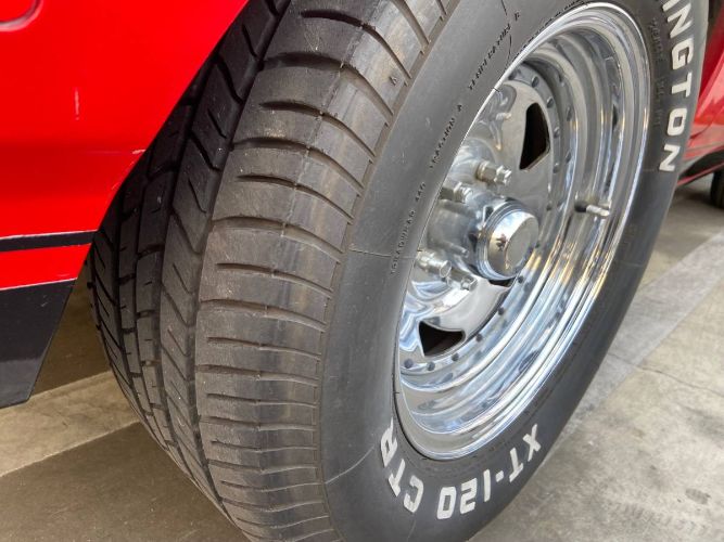 Oldsmobile-Cutlass-1978-Red-10
