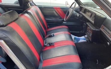 Oldsmobile-Cutlass-1978-Red-16