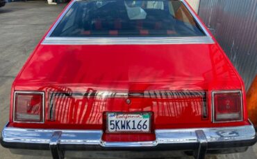 Oldsmobile-Cutlass-1978-Red-18