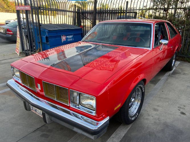 Oldsmobile-Cutlass-1978-Red-5