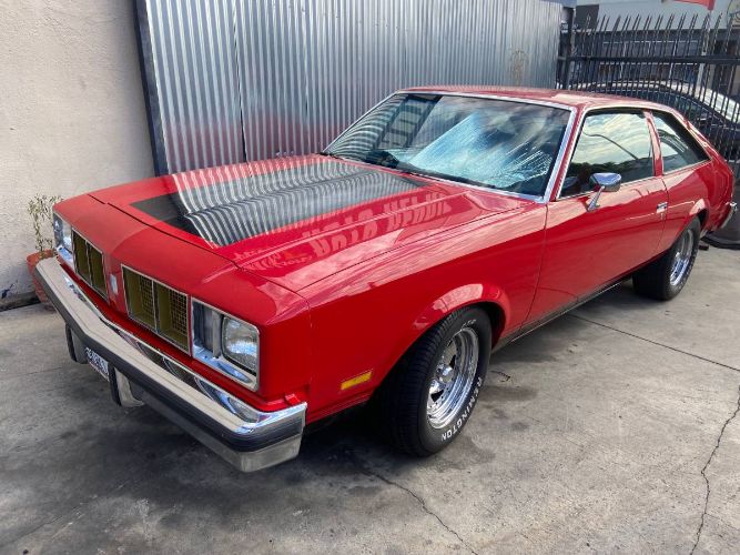 Oldsmobile-Cutlass-1978-Red-7