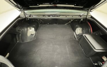Oldsmobile-Cutlass-1979-Black-Black-29