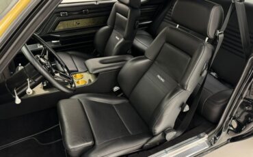 Oldsmobile-Cutlass-1979-Black-Black-35