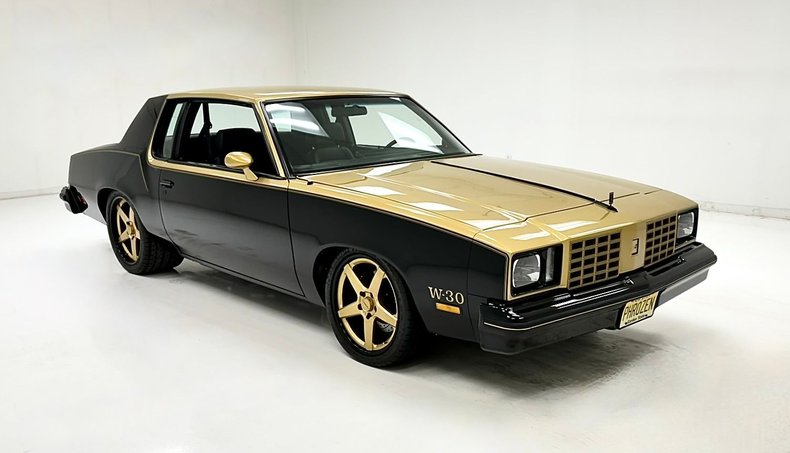 Oldsmobile-Cutlass-1979-Black-Black-48